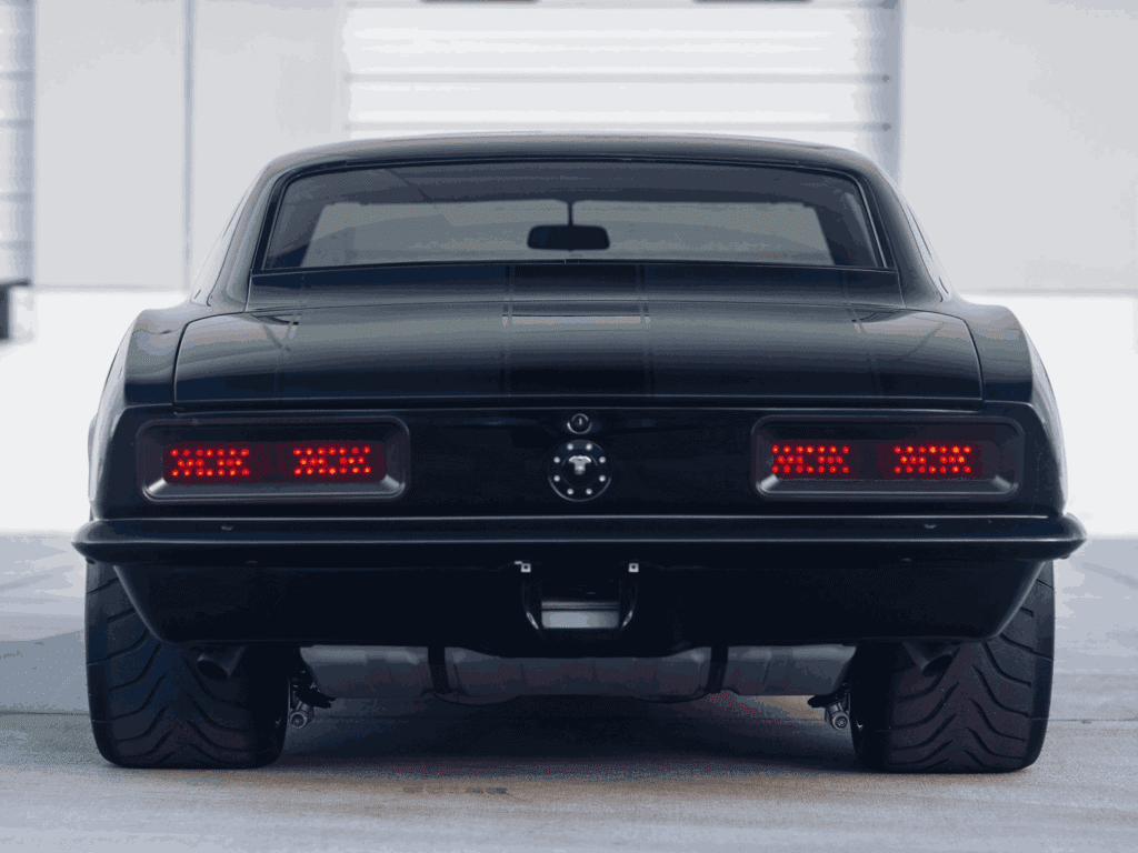 Chevrolet-Camaro-V8-5_11zon